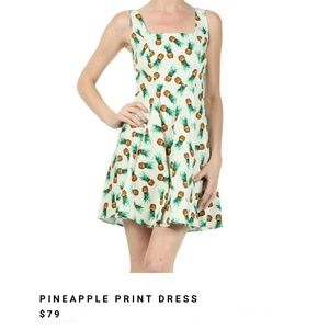 Pineapple print dress 👗